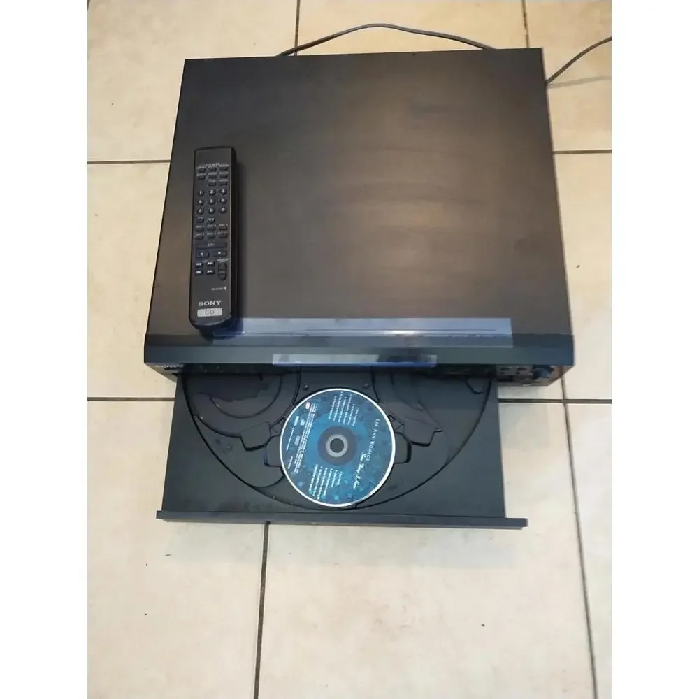 Sony CDP-CE375 5-Disc CD Changer Player‎ No Remote
